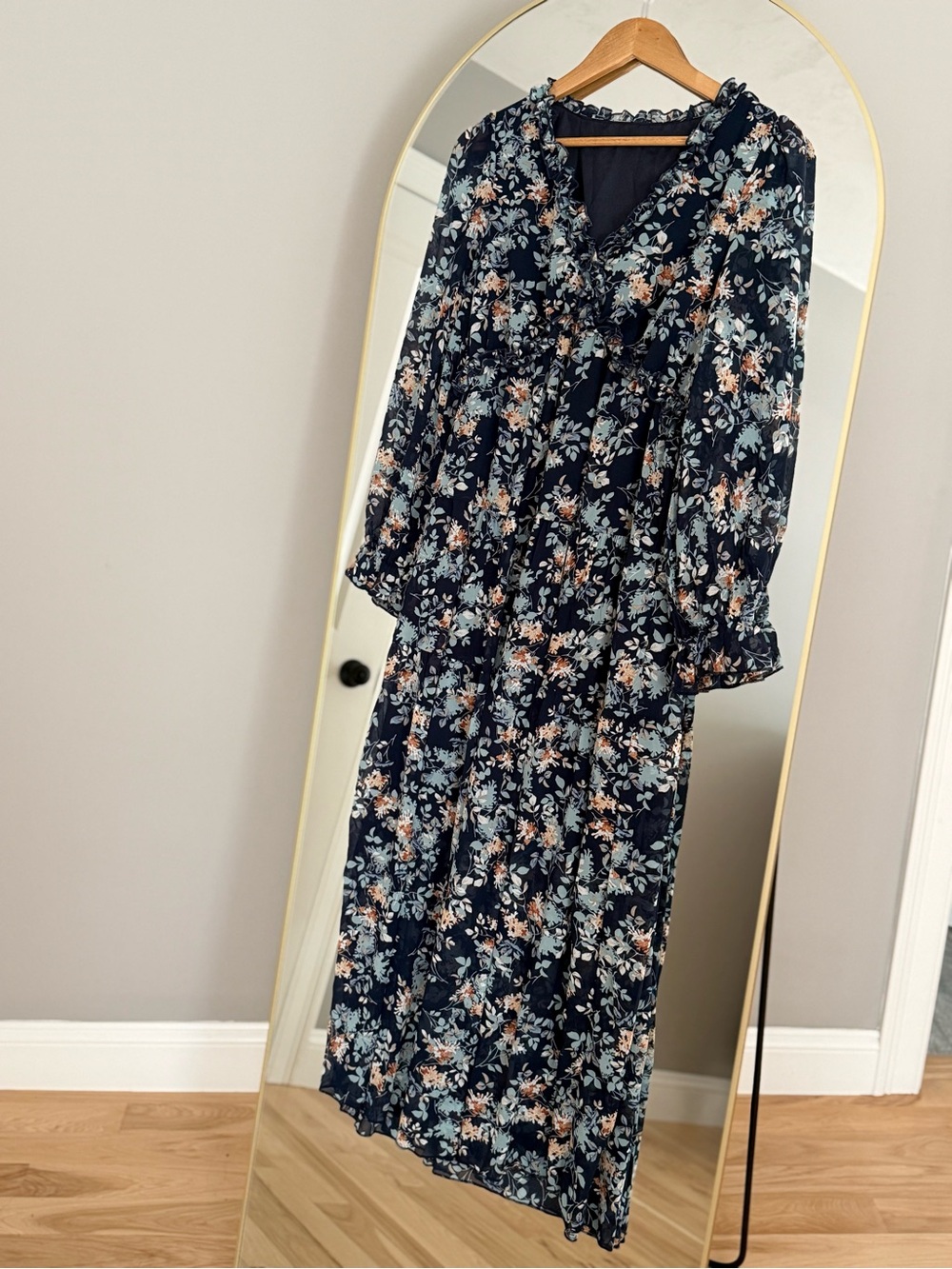 BLENCOT Womens Casual Boho Floral Deep V Neck Long Sleeve Maxi Dress